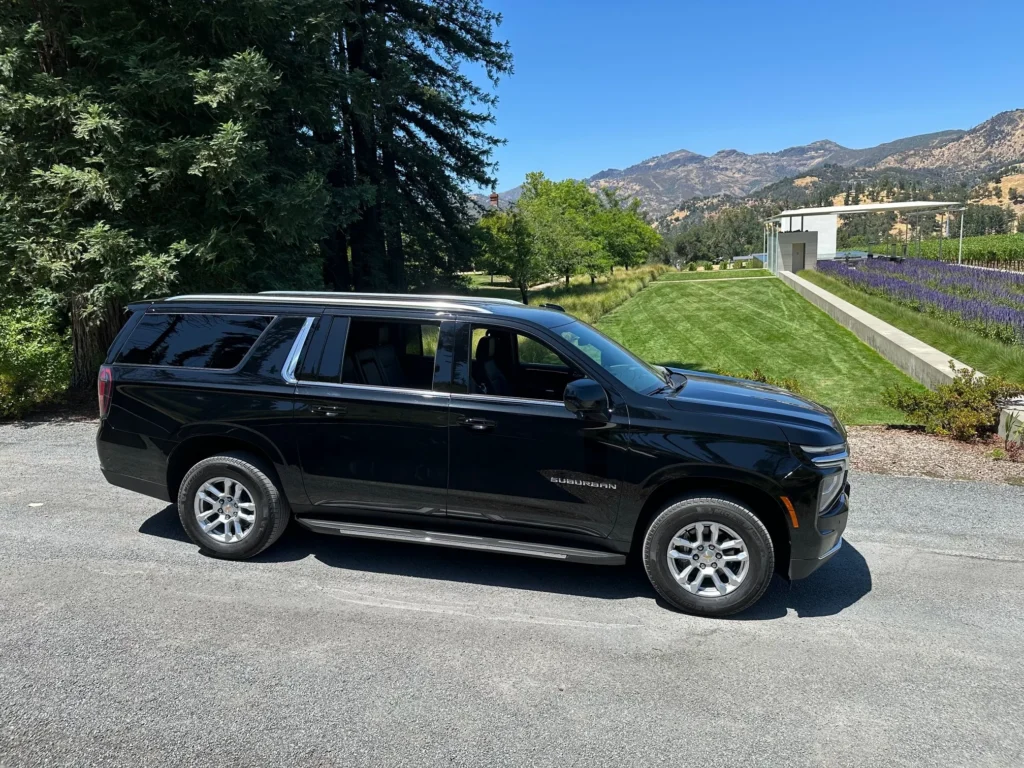 perrys_tours_chevy_suburban_3